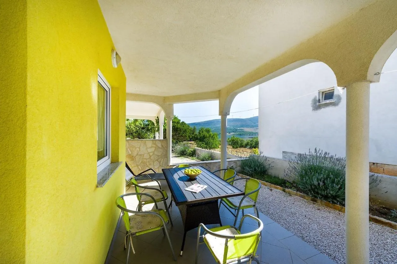 Apartmani Tanja Pridraga Apartment